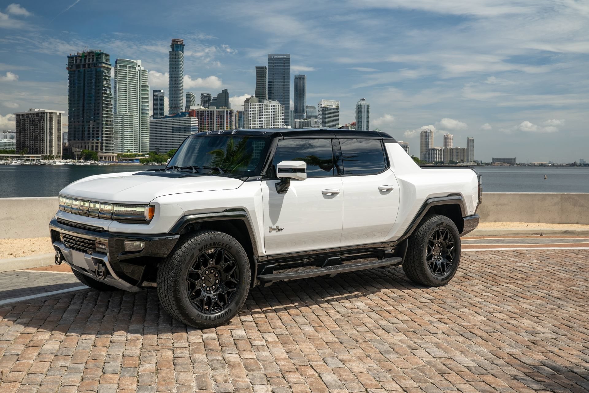 gmc hummer ev 2025 1GT40BDD4SU116369 image gmc hummer ev 2025 1GT40BDD4SU116369 image
